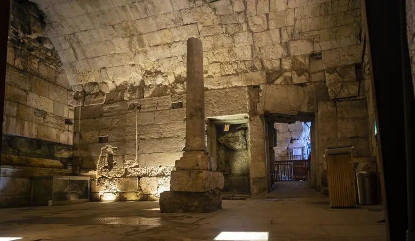 В Иерусалиме завершились раскопки пиршественного зала времен царя Ирода